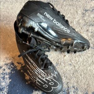 New Balance Black Sports Cleats